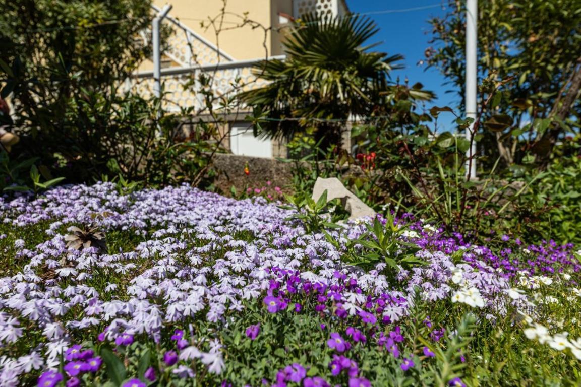 Apartman Grzetic Šilo Εξωτερικό φωτογραφία