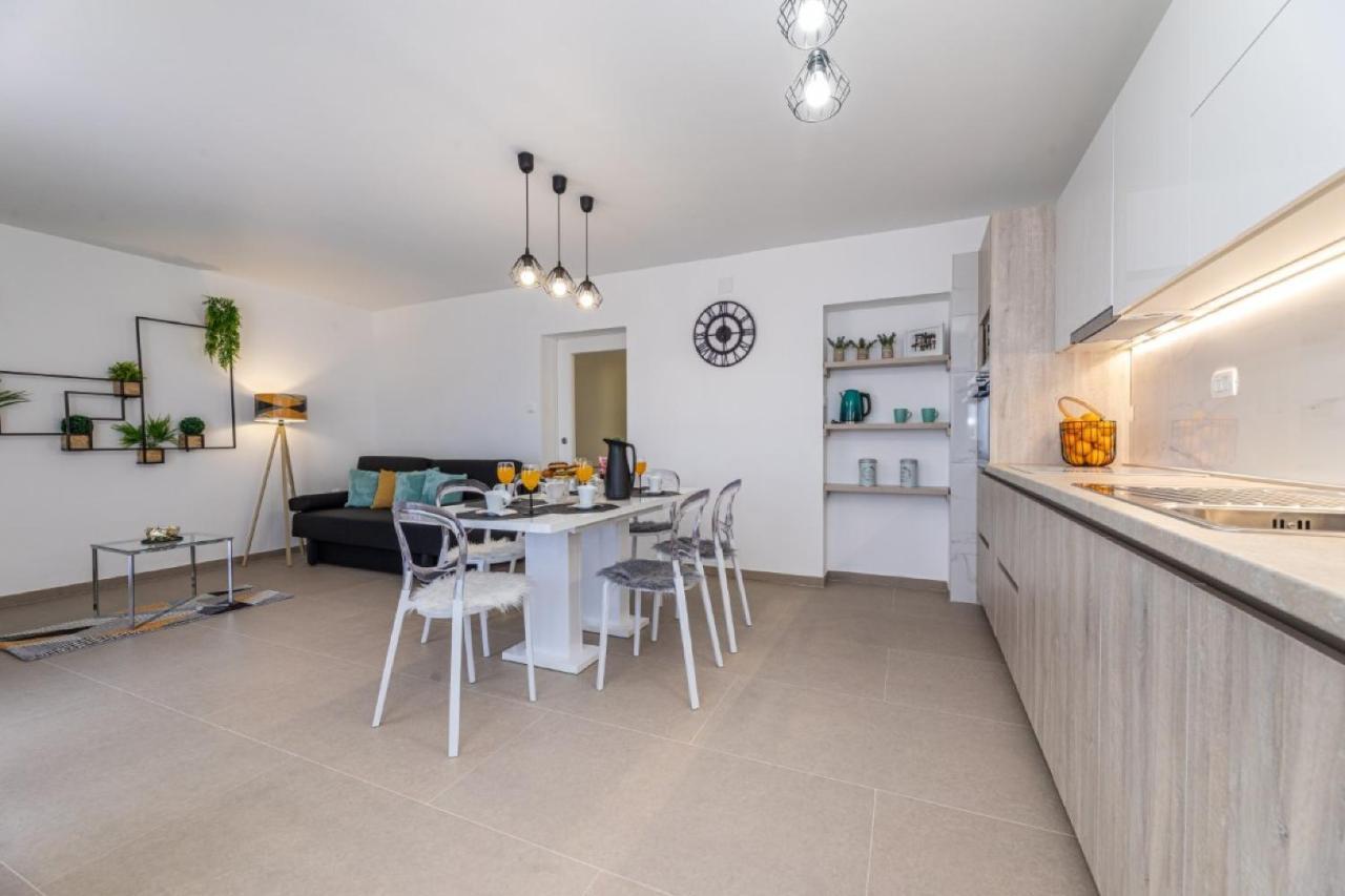 Apartman Grzetic Šilo Εξωτερικό φωτογραφία